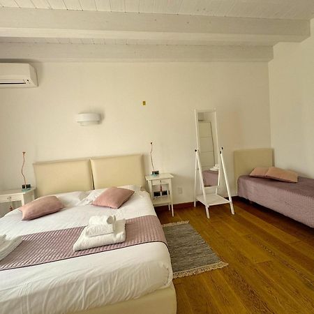 The Comfortable House With Big Pool In The Center Of メルゴッツォ エクステリア 写真