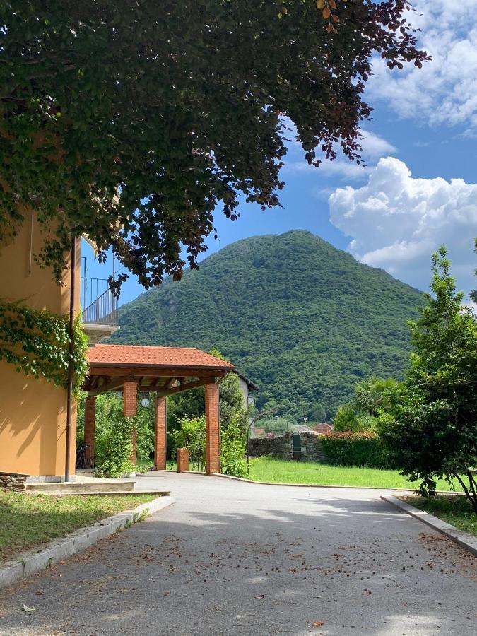 The Comfortable House With Big Pool In The Center Of メルゴッツォ エクステリア 写真